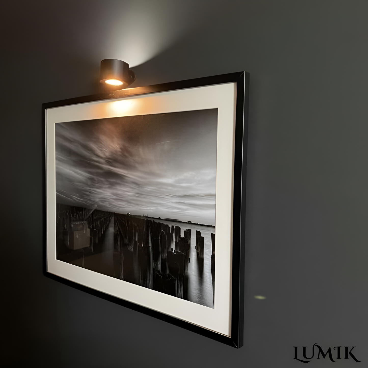 Infinite LED wall light™